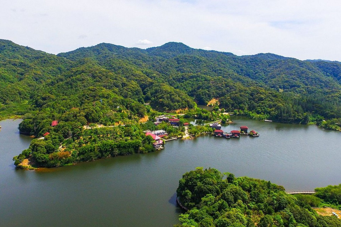 Jianfengling National Forest Park